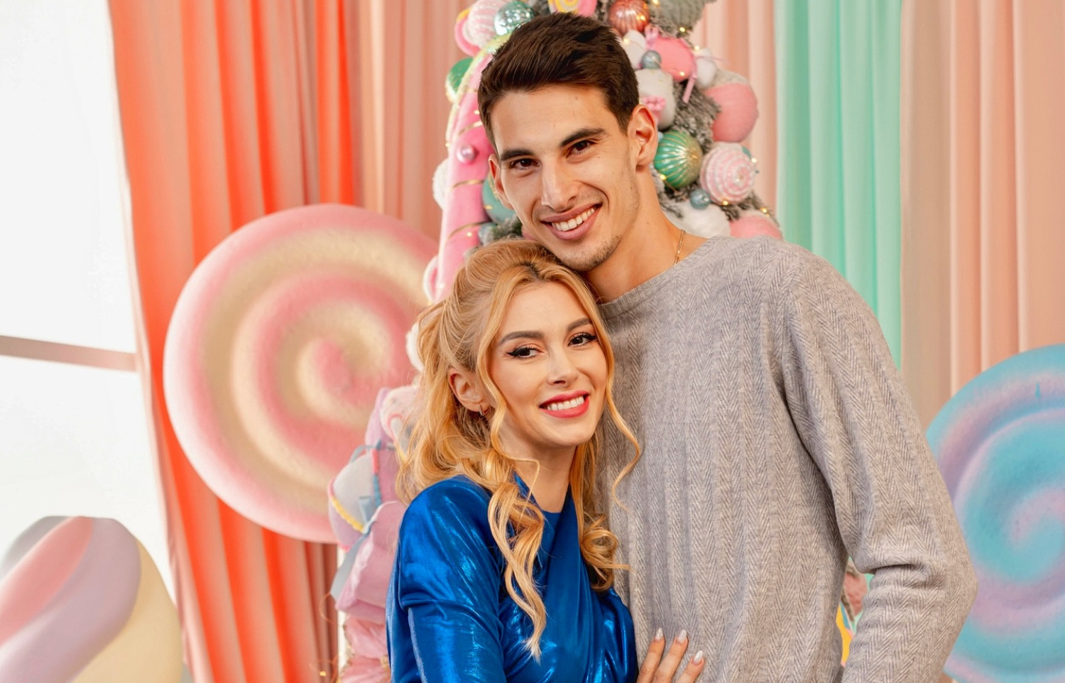Cu cine s-au întâlnit Victor Cornea și Andreea Bălan după ce artista a fost cerută în căsătorie: „Trebuie să traversăm un lac înghețat”