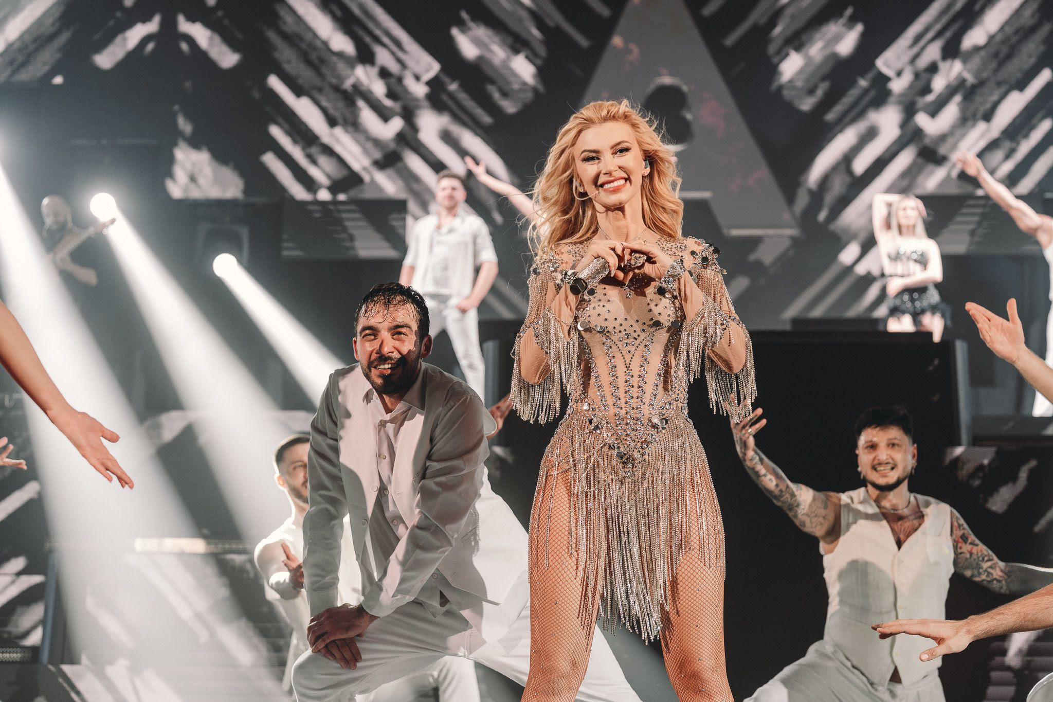 Raluca Bădulescu o supără din nou pe Andreea Bălan. Verdict dur despre artistă: „N-are cum să o mai ajute nici Dumnezeu”