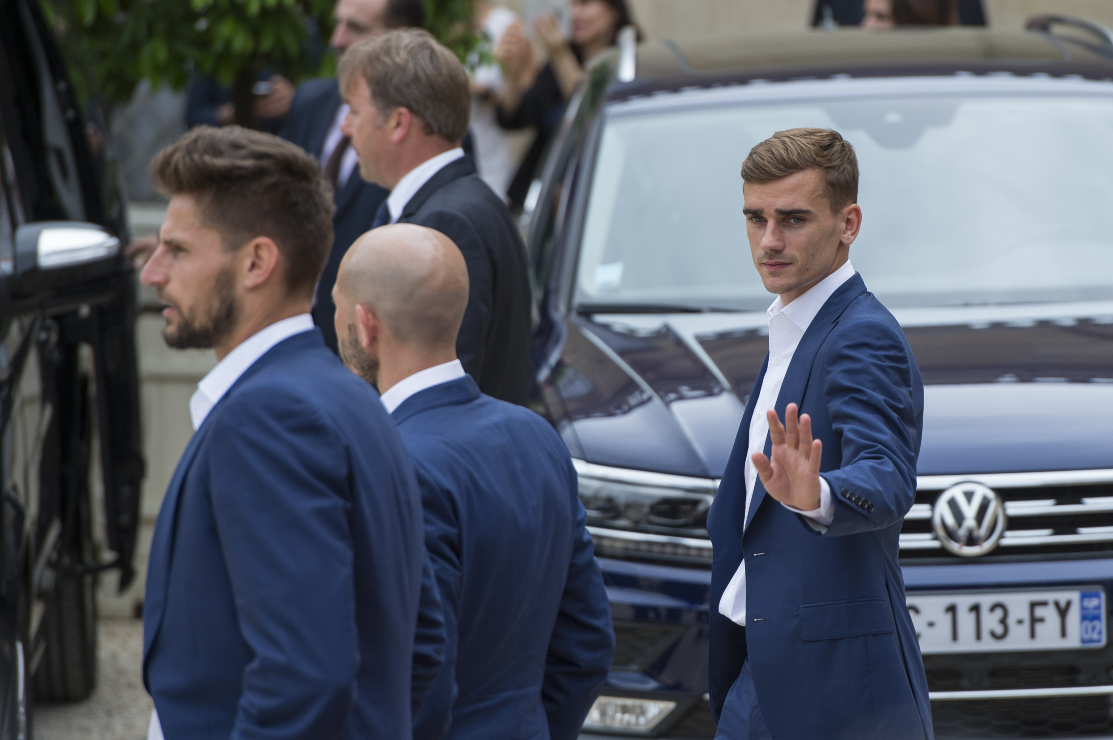 Euro 2016. Fotbaliștii naționalei Franței au luat masa cu președintele Francois Hollande