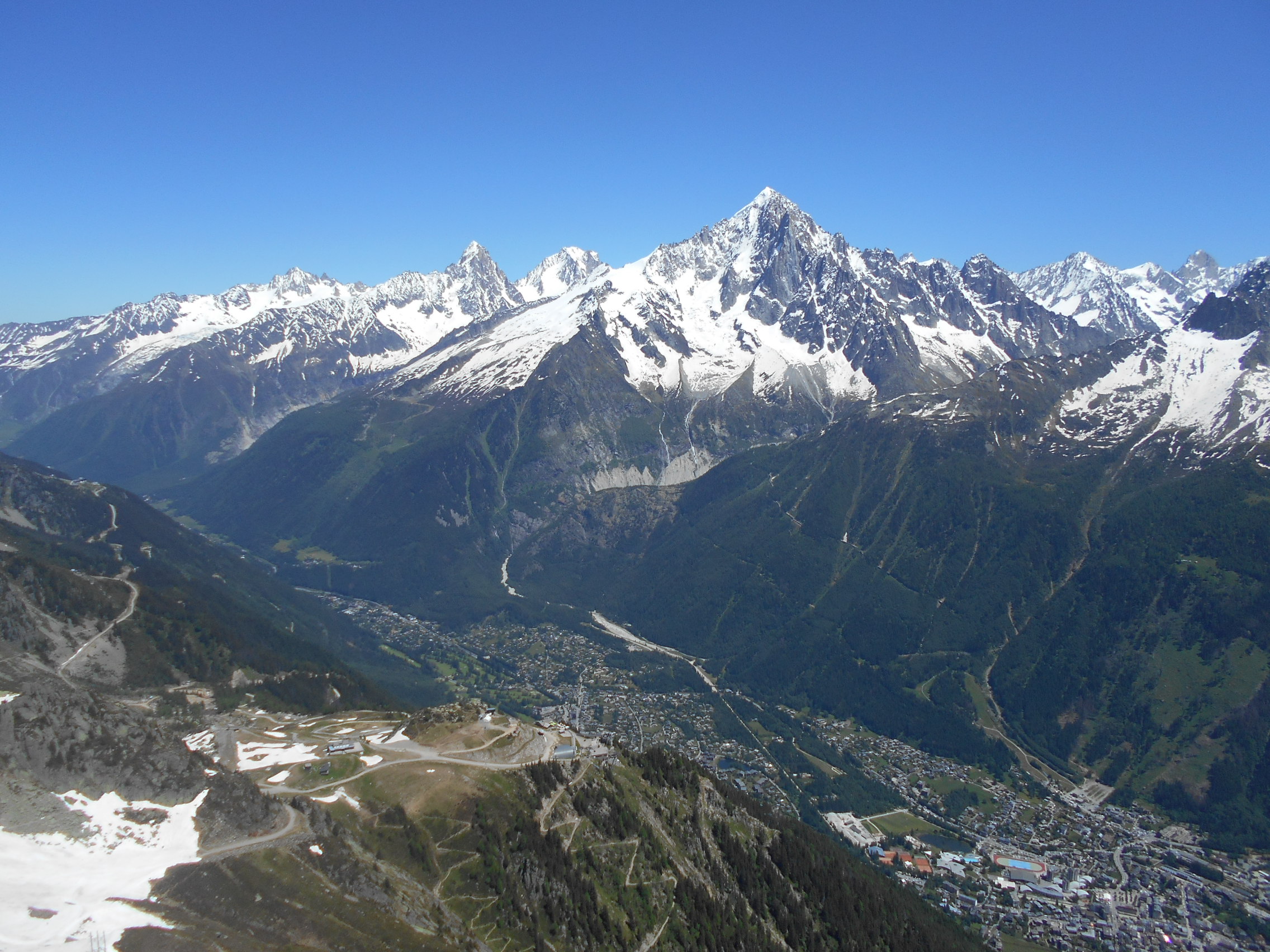 Euro 2016. Nu doar acasă e caniculă! Reporterul Libertatea a scăpat de codul roșu din Franța evadând la Chamonix, leagănul sporturilor montane / FOTO