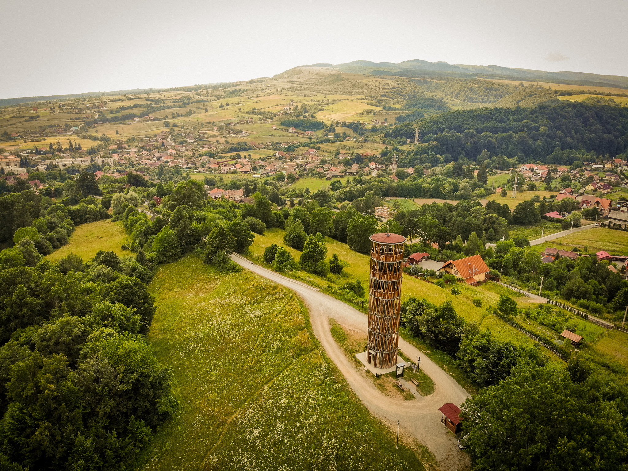 Cât costă vacanța de Crăciun 2025 și de Revelion 2026 în România. Ce caută turiștii și ce buget alocă pentru sărbătorile de iarnă