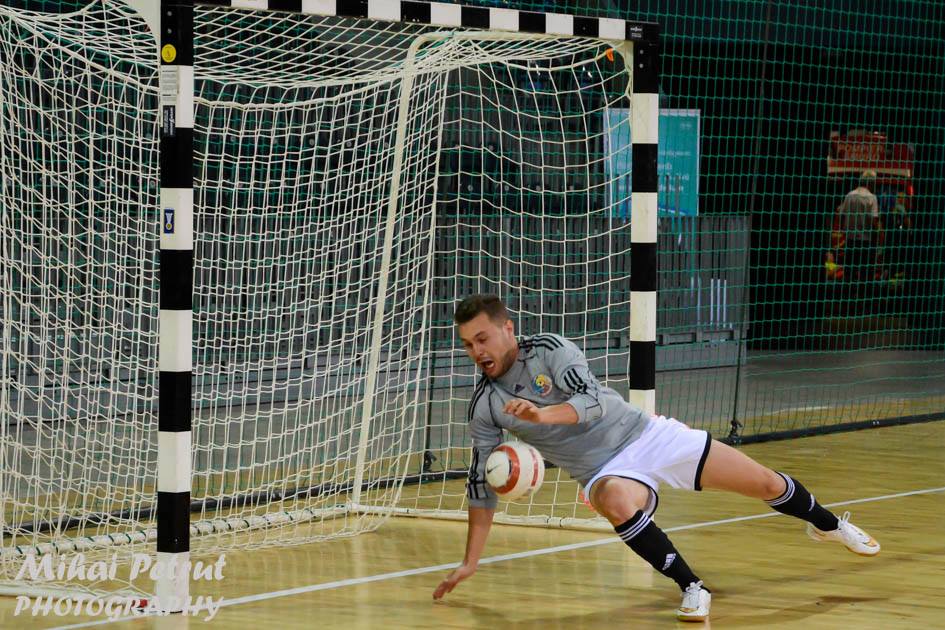 Disperarea medicului ce se ocupă de românii care au cucerit Europeanul de fotbal pentru diabetici: ^”Nimeni nu ne bagă în seamă! Am solicitat și Federația, și Ministerul, dar n-au trimis pe nimeni nici la premiere!”. Mai are nevoie de 27.000 de euro pentru acoperirea cheltuielilor cu organizarea de la Cluj-Napoca