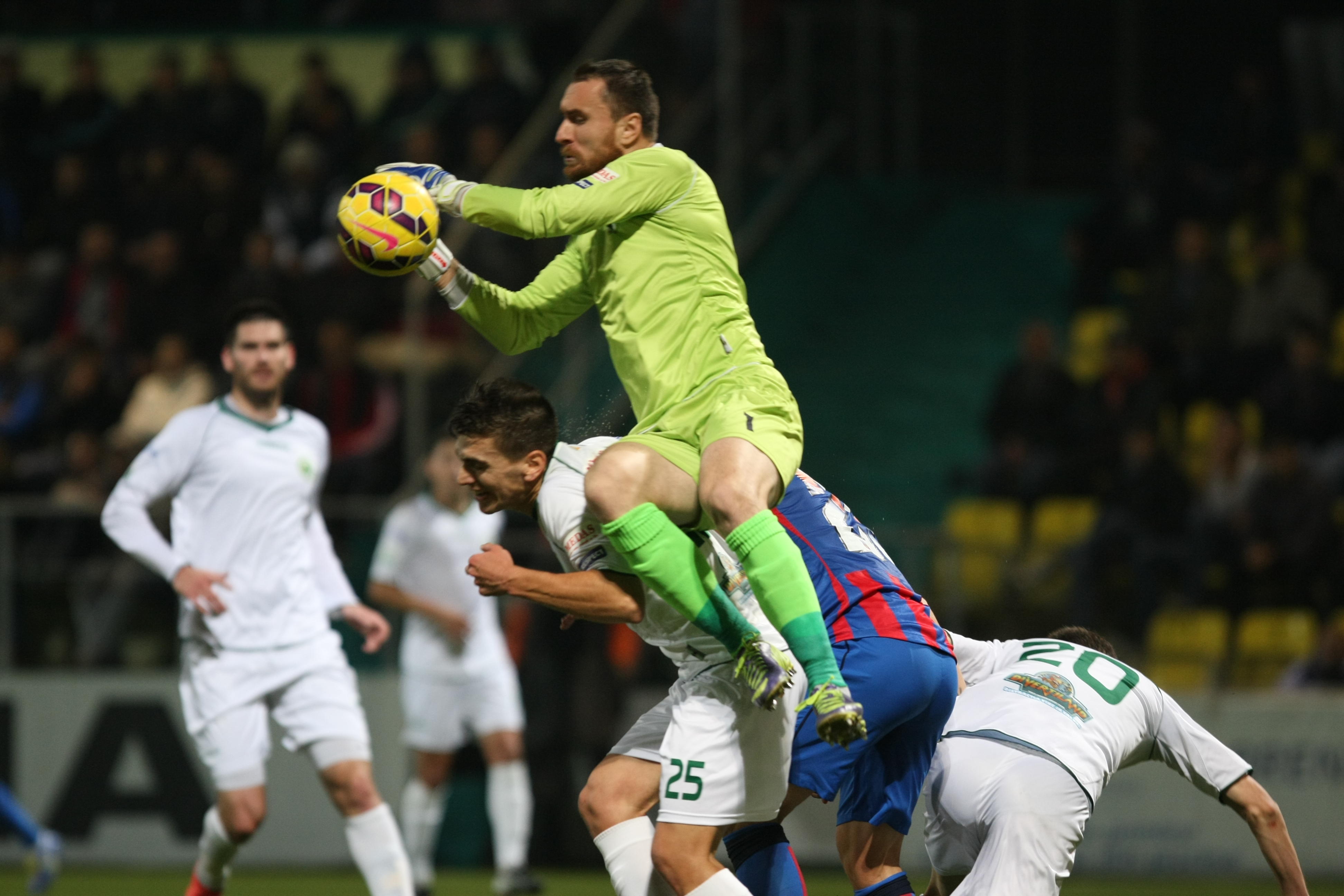 VIDEO/ Chiajna - Steaua 0-1. TănASUL cu cap! Șumi a vrut întreruperea!