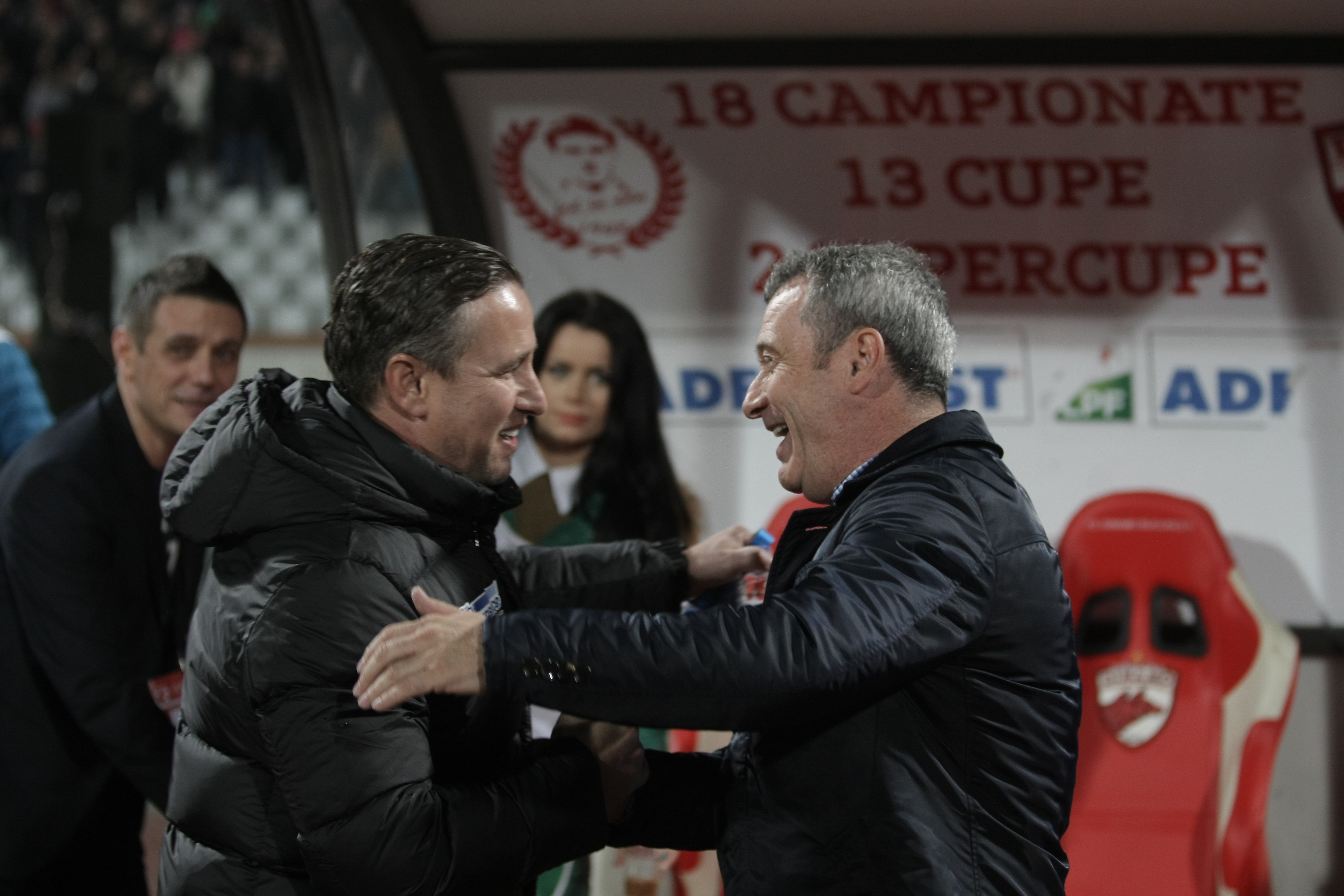 Tensiuni la Steaua. Campionii se critică între ei, după ce au scăpat victoria în finalul derby-ului cu Dinamo: ”Retragere inexplicabilă în repriza a doua. Bicfalvi a egalat, după o greșeală a lui Papp” / FOTO&VIDEO