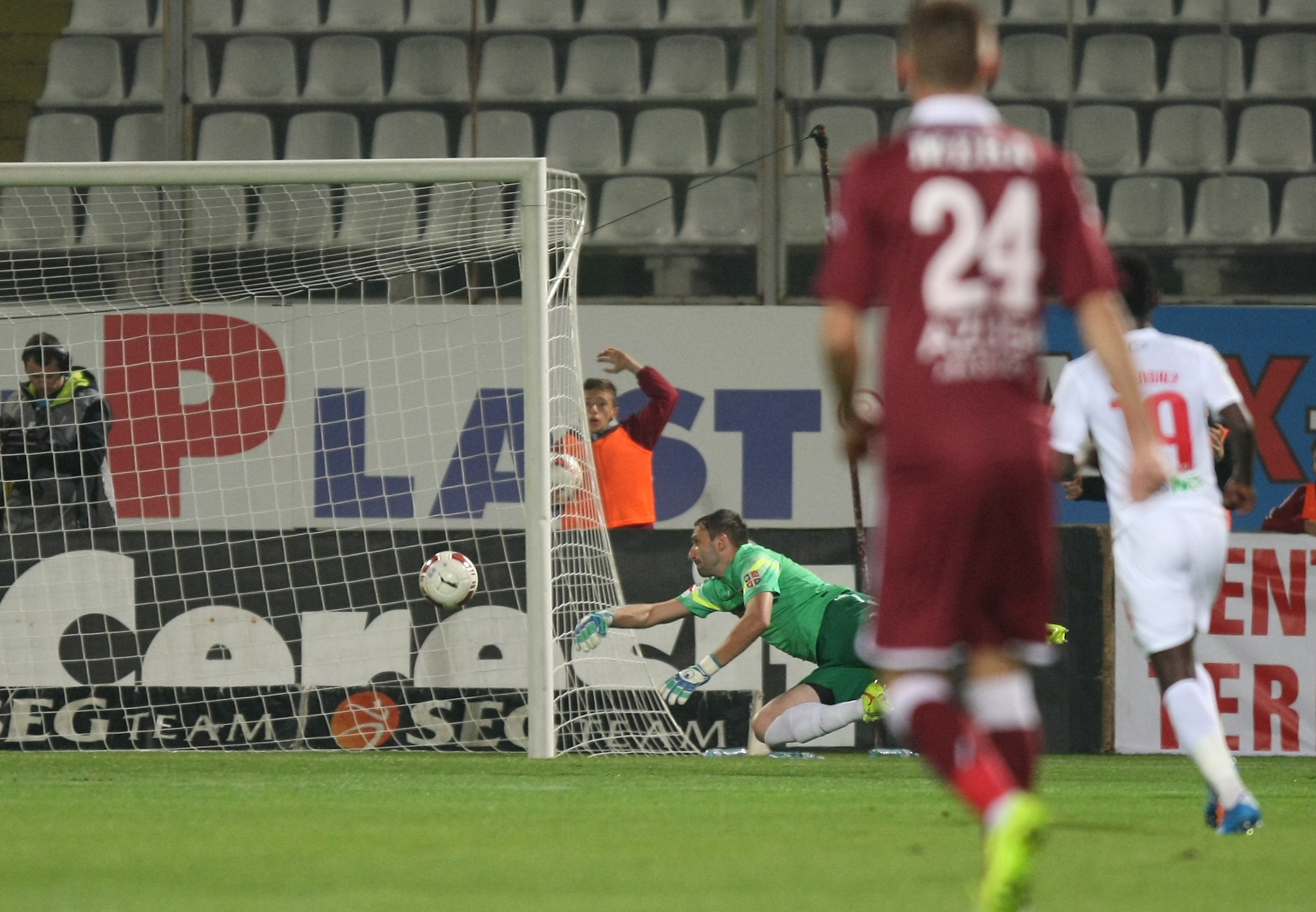 FOTO & VIDEO/ Liga I: Rapid-Dinamo 0-3, în derby-ul insolvenţei