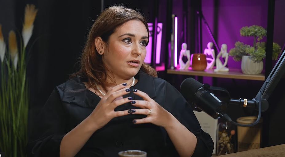 Raluca, soția lui Mircea Radu, a spus motivul pentru care s-au mutat în Piatra Neamț: „Am simțit nevoia să ieșim din viața noastră împreună”