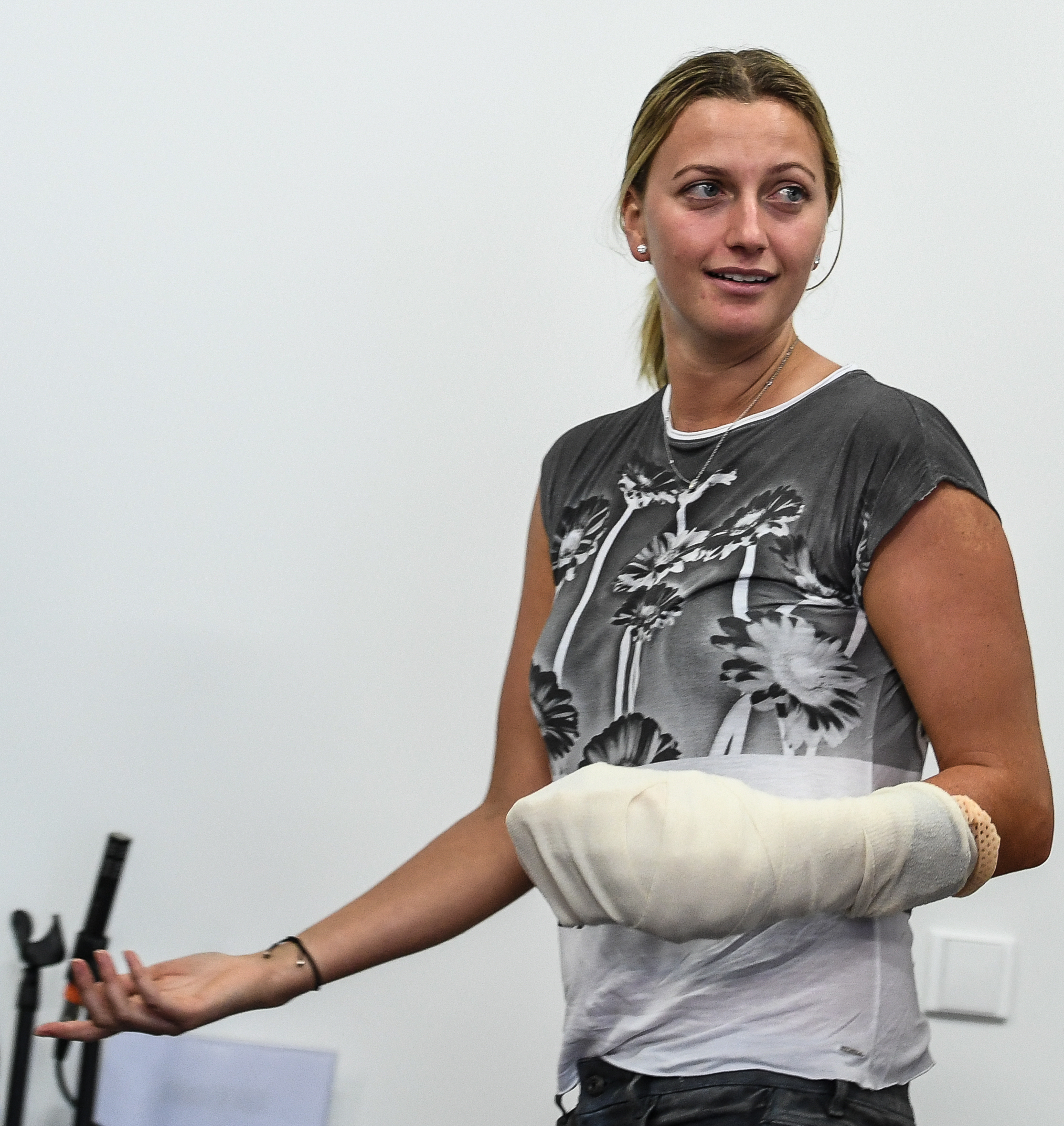 Când va reveni Petra Kvitova în circuit. Jucătoarea de tenis a fost operată la mâna stângă