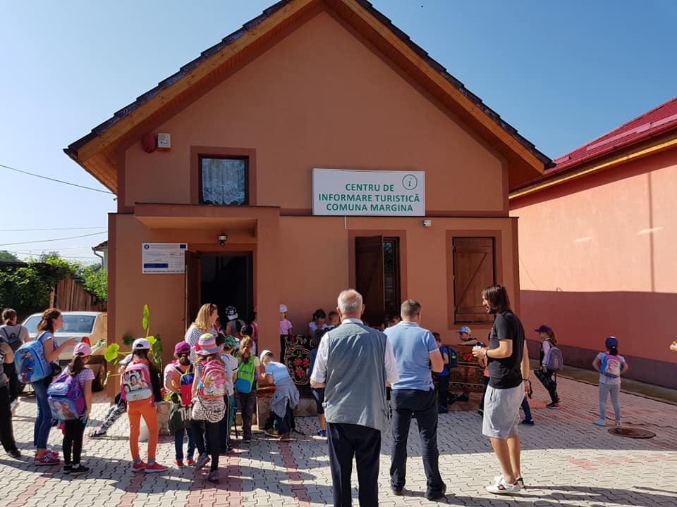 Mic-dejun în „Bucovina Banatului”, programul care a pus o comună necunoscută pe harta turistică a României. Secretul: funcționara de la „promovare” chiar a muncit 