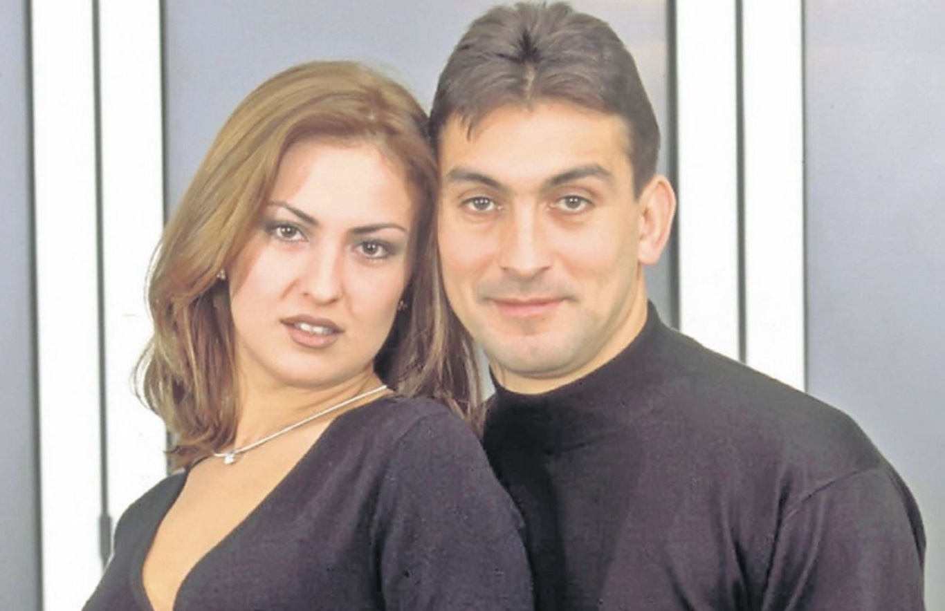 Mama lui Toto Dumitrescu, fotomodel de succes în anii ’90. Cum arată Letiția Badea, care a fost supranumită „Monica Bellucci de România”
