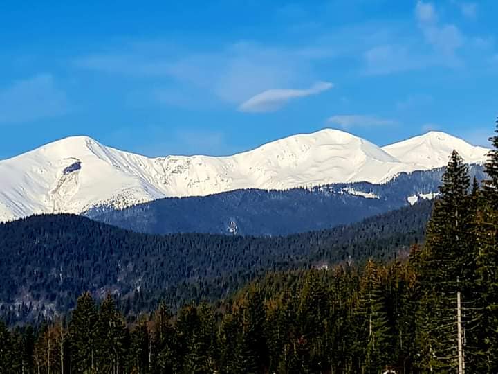 „Avalanșă de mari dimensiuni” în Munții Rodnei. Semnalul de alarmă tras de salvamontiști