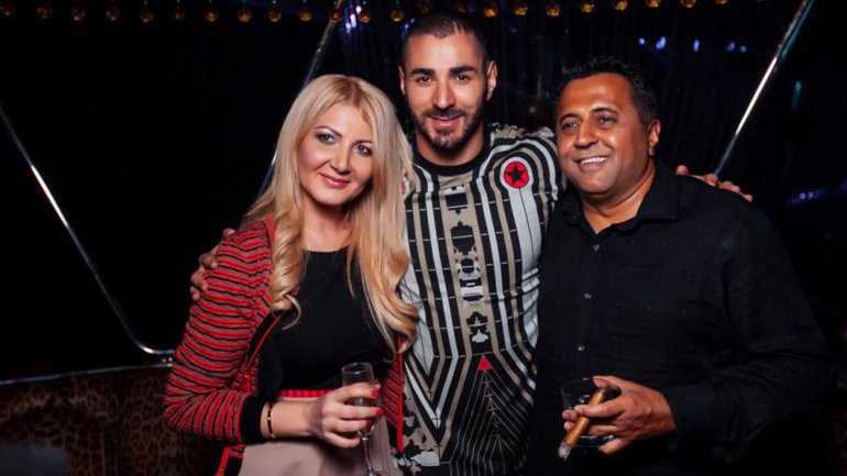 Karim Benzema și-a sărbătorit ziua de naștere la Dubai. Superfemei au încins atmosfera petrecerii / GALERIE FOTO