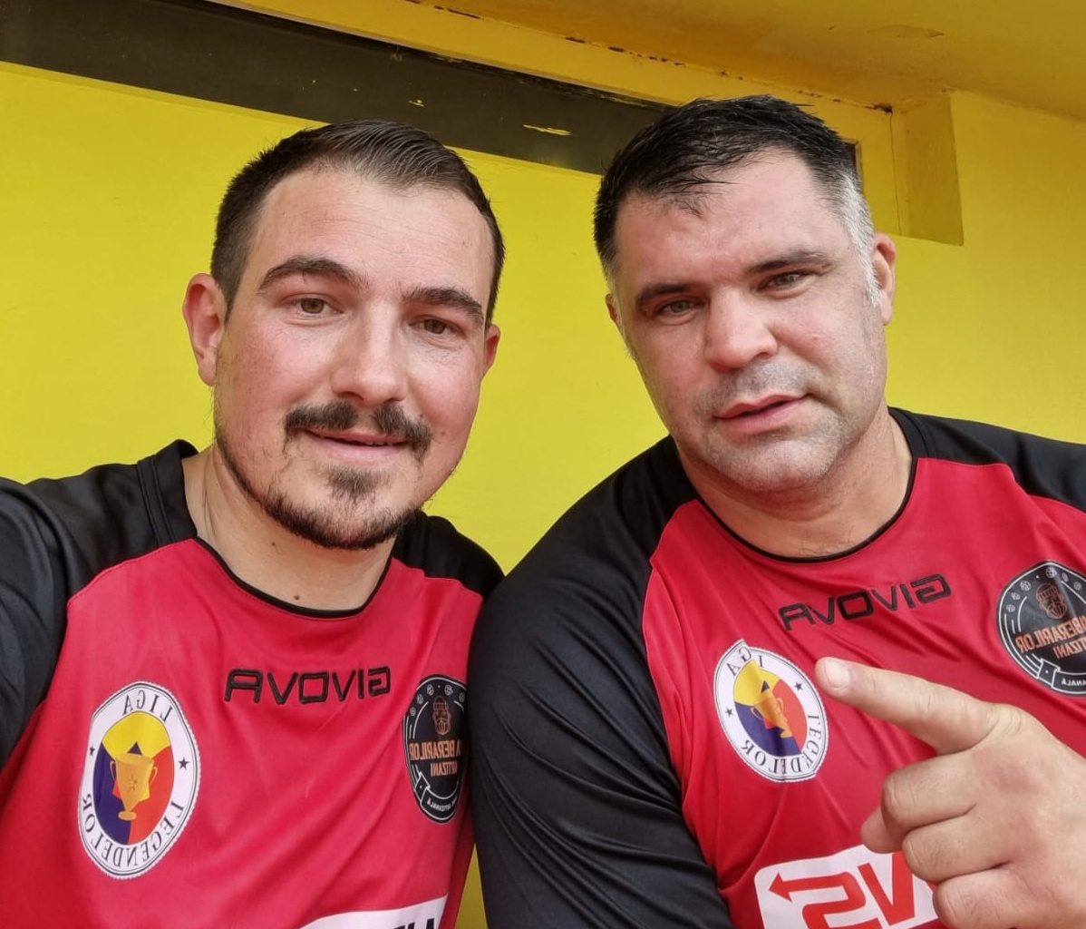 REPORTAJ. Cum au ajuns pe aceeaşi bancă Hagi şi părintele Balaban din Dăeni: Meci la Slobozia pentru copiii bolnavi de cancer