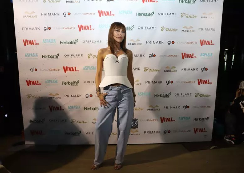 Cum s-au îmbrăcat vedetele la VIVA! Influencers Party 2025. Alina Sorescu a atras toate privirile, iar Anamaria Prodan a fost surpriza serii
