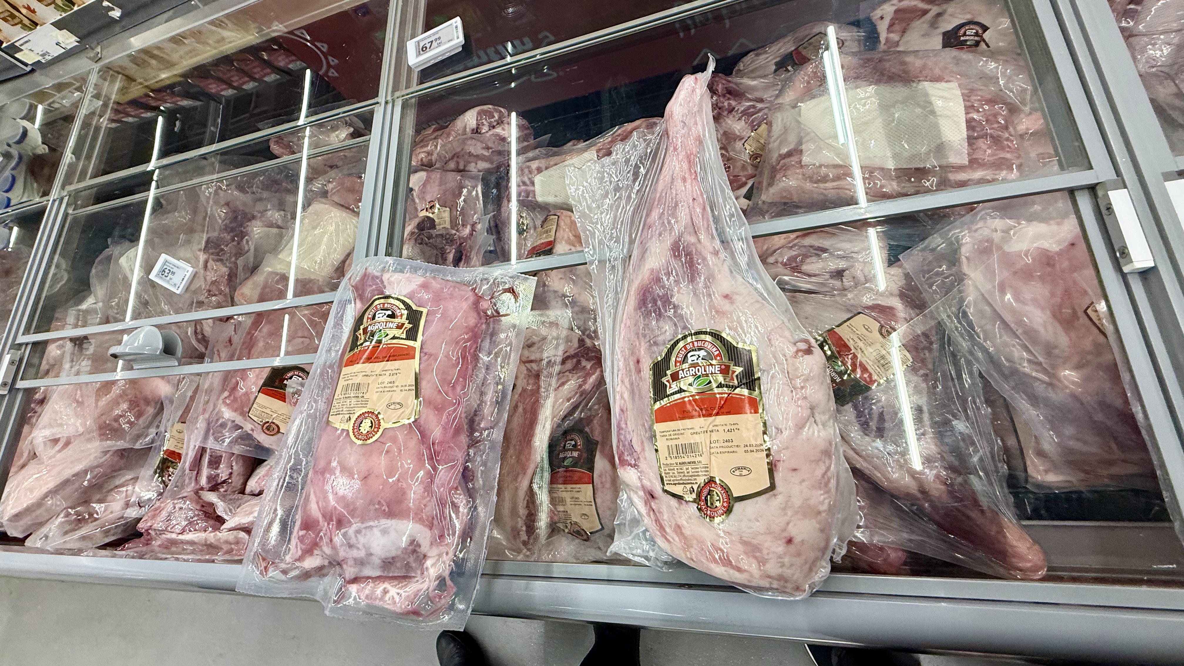 Cât costă kilogramul de carne de miel în supermarket? Mult mai scump decât în piață!