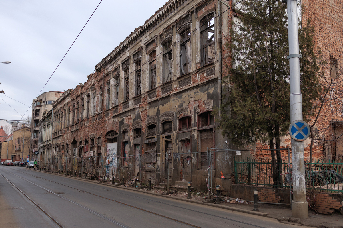 Încep lucrările la Hanul Solacolu, la 165 de ani de la construcție și 24 de când a fost evacuat ultimul chiriaș