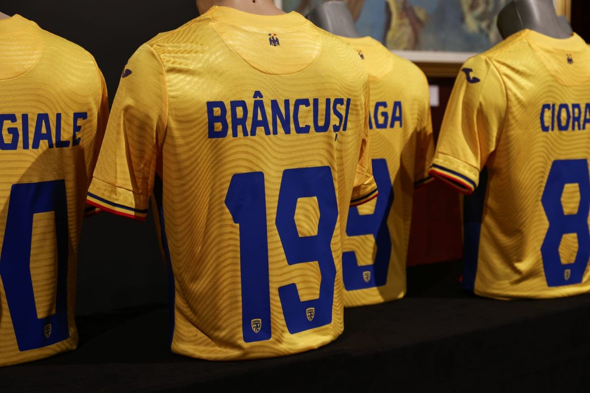 Cât costă un tricou semnat de Maradona sau Pele la gala caritabilă lansată de Ziua Națională Grigorescu