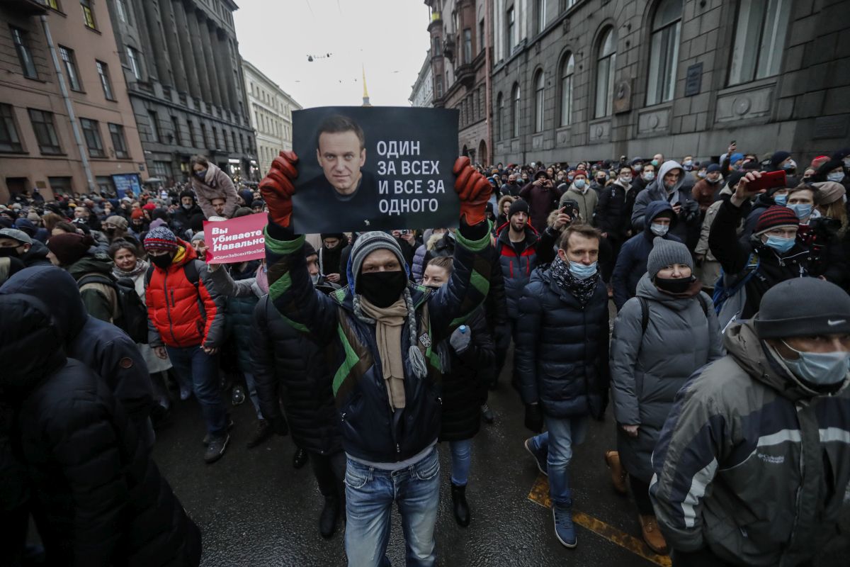 Protestele din Rusia | Peste 2.400 de oameni săltați, printre care și un copil. „Putin e un hoț!” și „Rusia fără Putin!”, au strigat manifestanții