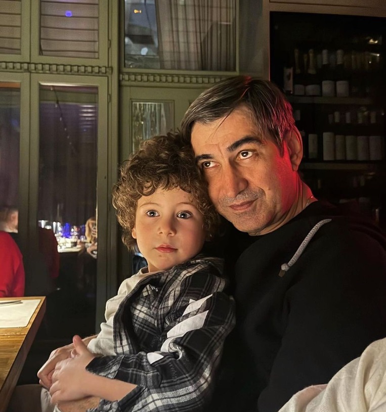Ce spune Victor Pițurcă despre soția sa, după ce i-a iertat relația extraconjugală cu Vica Blochina: „Este adevăratul stâlp al familiei”. Maria a stat mereu în umbră