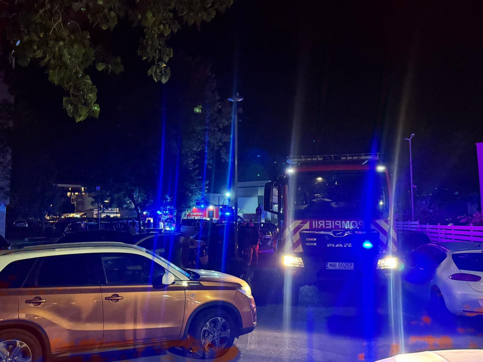 Planul Roșu de Intervenție, activat la un hotel din Saturn după ce 55 de persoane au acuzat stări de rău. Patru salvări, trei autospeciale și trei microbuze, trimise la fața locului