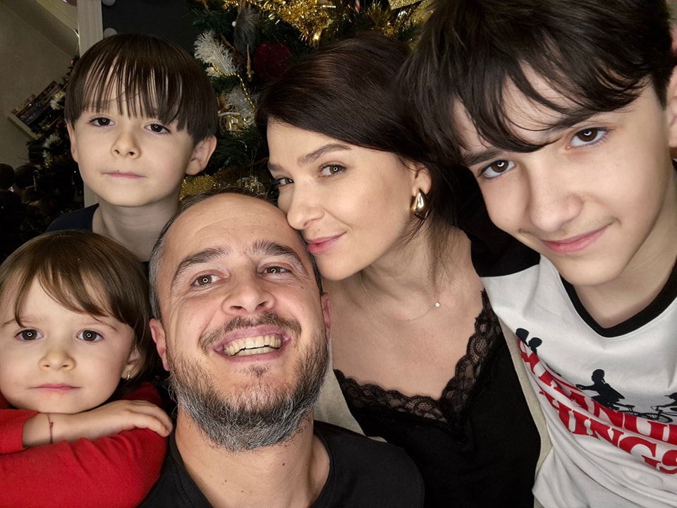 Ea face regulile în familia lui Șerban Copoț? „A început să scoată niște colți de gelozie în ultima vreme” /VIDEO EXCLUSIV