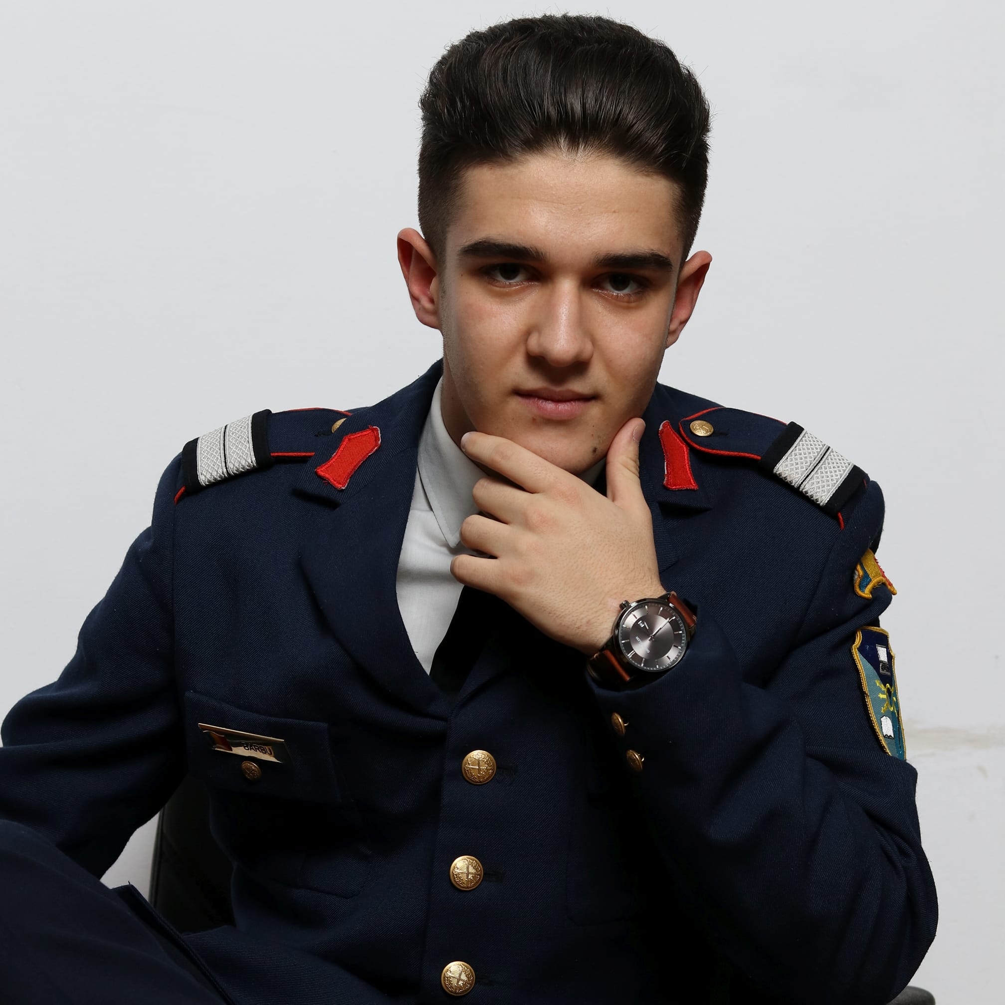 REPORTAJ/ Cornel Victor Barbu, românul admis la Academia Navală a SUA: “Bunica așa mi-a spus: cu un ochi plâng, dar cu altul sunt fericită"