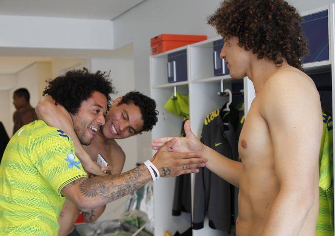 VIDEO / FOTO ^ Imagini inedite de la reunirea naţionalei Braziliei