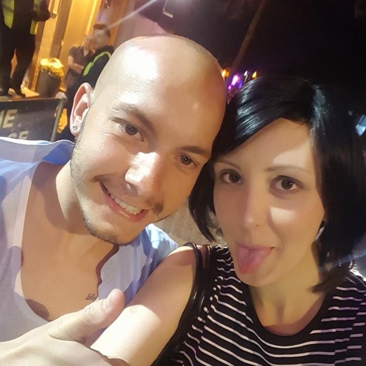 FOTO | O supraviețuitoare a cancerului i-a sfidat pe medici. A rămas gravidă deși nu i s-a dat nicio șansă