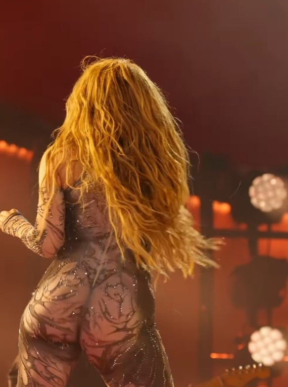 Shakira a făcut show pe plaja Copacabana. Milioane de fani au trăit un concert spectaculos