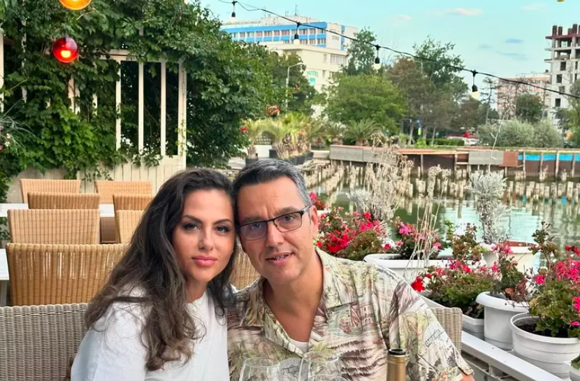 Oana Turcu, soția lui Cristi Brancu, a slăbit spectaculos. Cum arată acum. „Nu îmi mai este rușine să stau pe plajă în costum de baie”