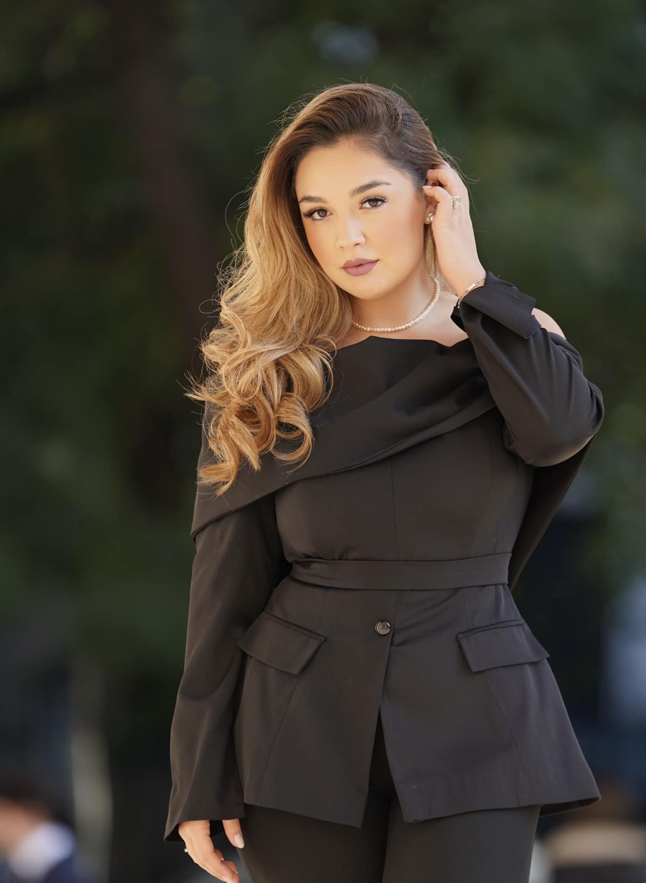 Ce salariu are Ilinca, soția lui George Simion. Cu ce se ocupă și ce s-a aflat despre locul ei de muncă