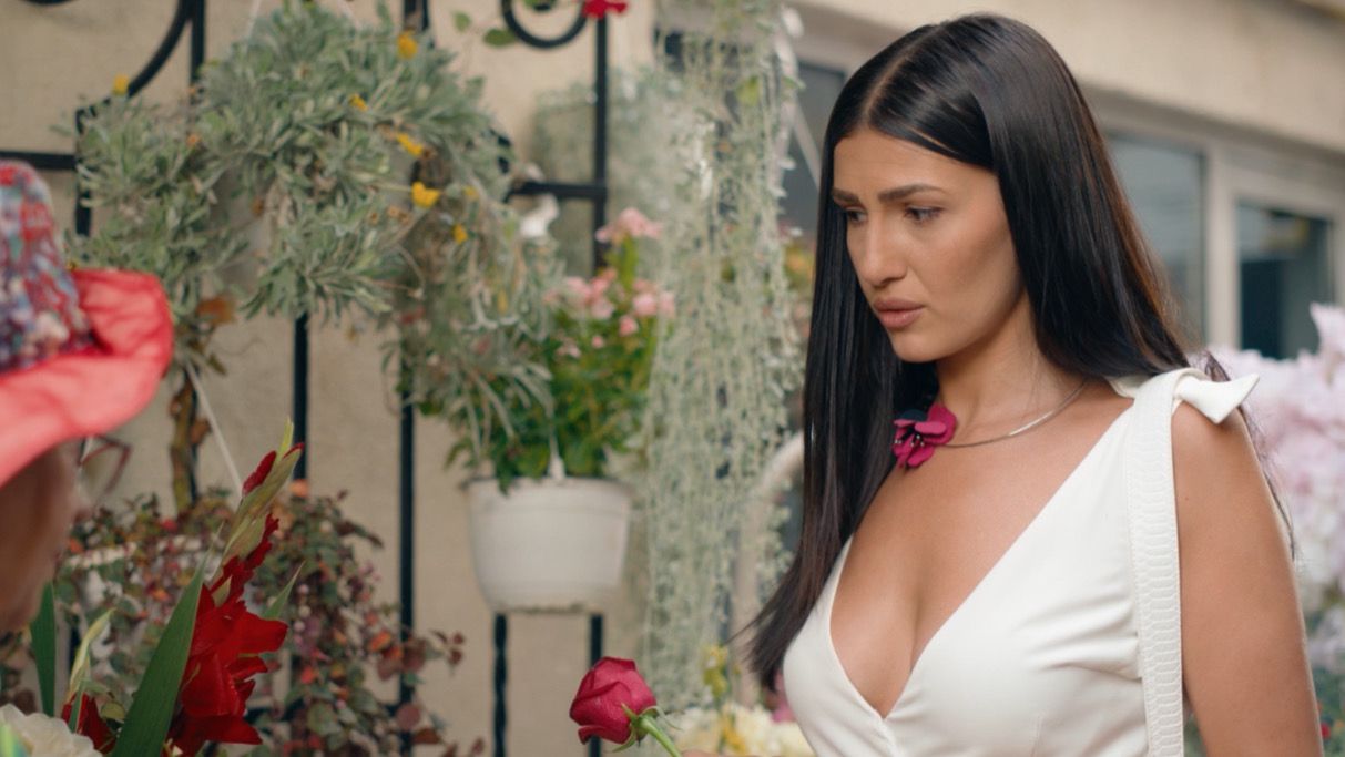 Lora și Emil Rengle, actori în producția „Ca fetele”, ce va avea lansarea în cinematografe în această toamnă. Ce nume mari mai fac parte din distribuție