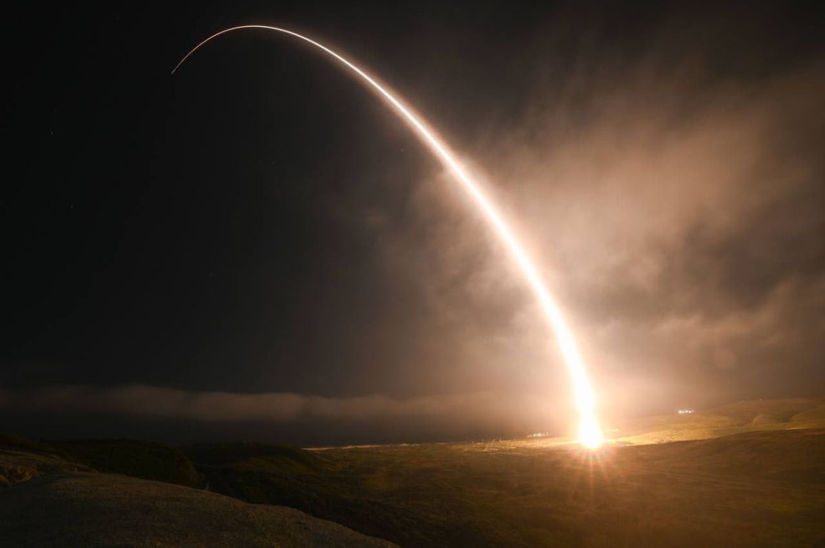 Ce e Minuteman III, racheta intercontinentală cu focoase nucleare testată cu succes de armata Statelor Unite