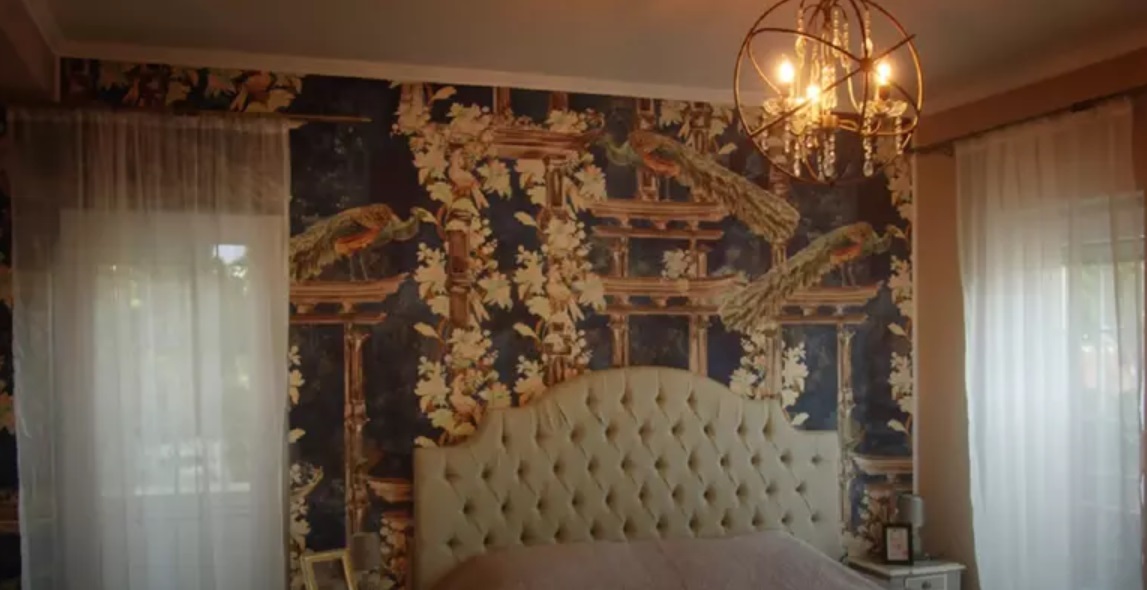 Imagini cu casa în care locuiește Florin Dumitrescu cu familia. Are o bucătărie semiprofesională, asemănătoare cu cele din restaurante