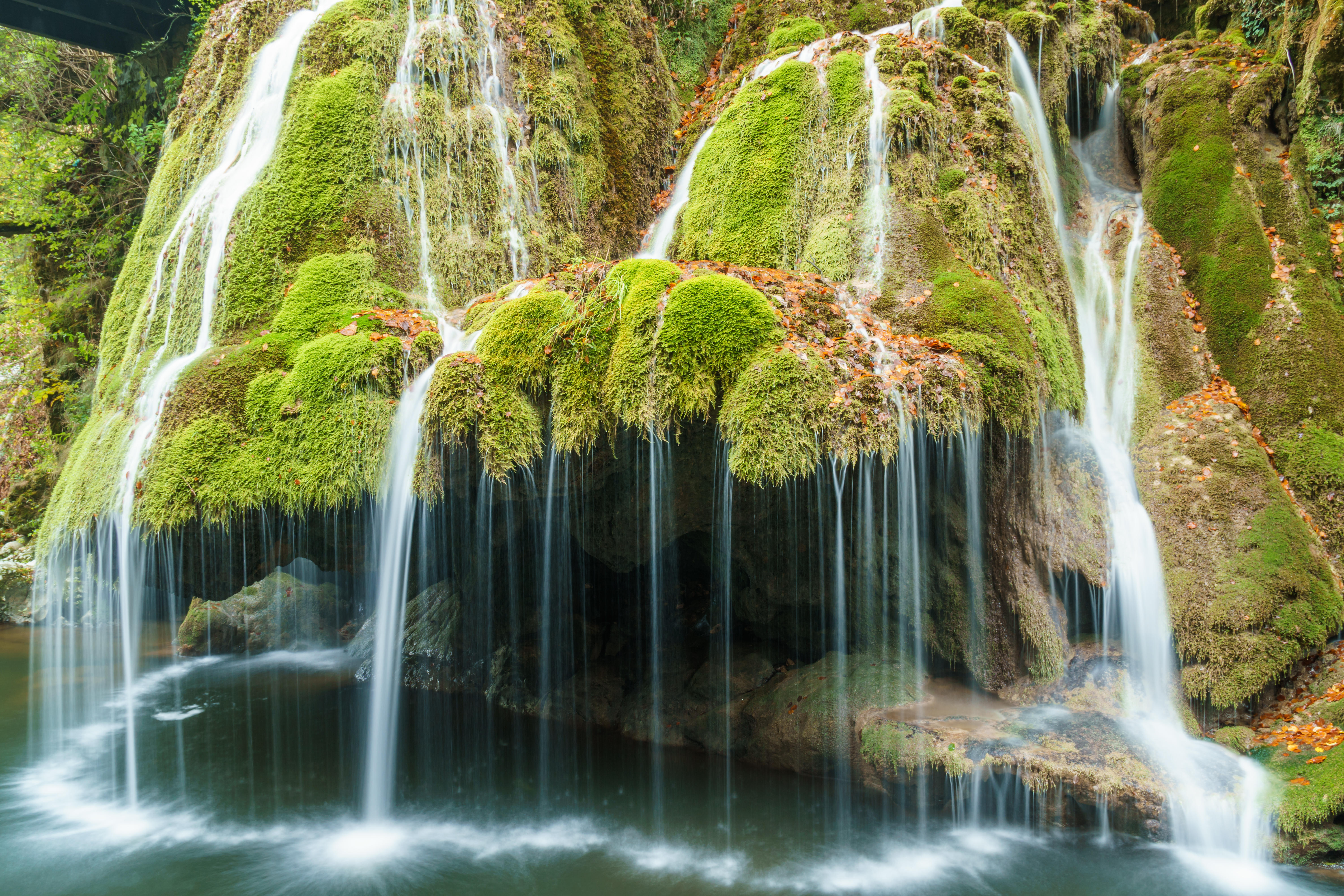 Cascada Bigăr s-a prăbușit. Ce spun autoritățile