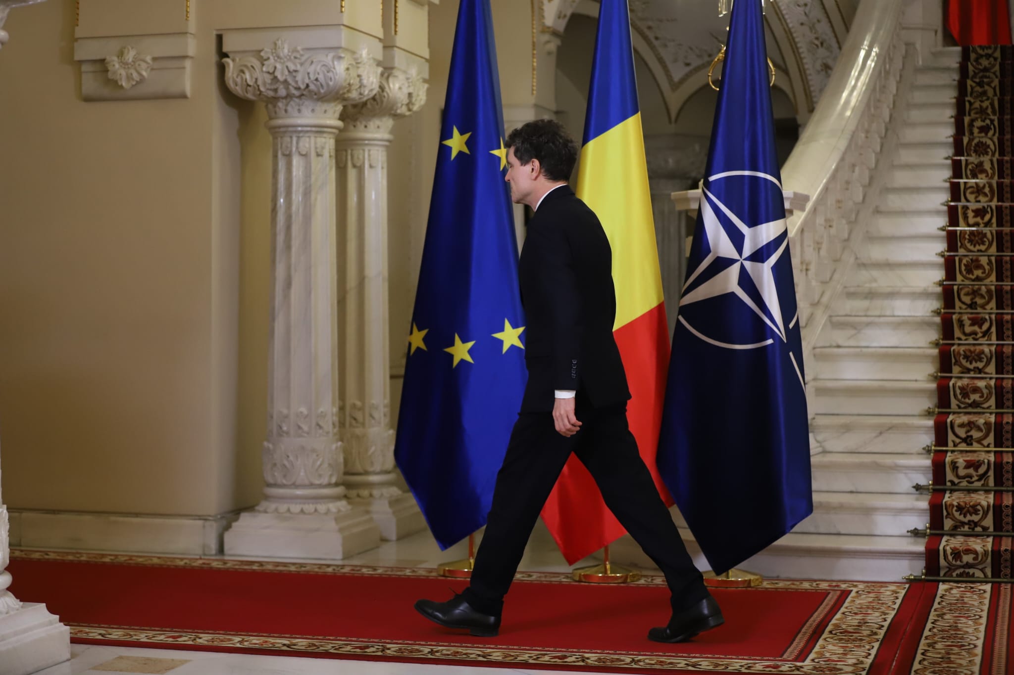 Nicușor Dan, fără soluții după ce partidul lui Sorin Grindeanu a decis retragerea miniștrilor din Guvernul Bolojan: „Calm și vom trece prin asta”