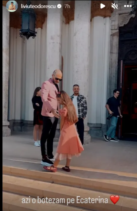 Liviu Teodorescu și Iulia și-au botezat fetița, pe Ecaterina. Imagini de la eveniment. „Este cea mai emoționantă zi din viața mea”