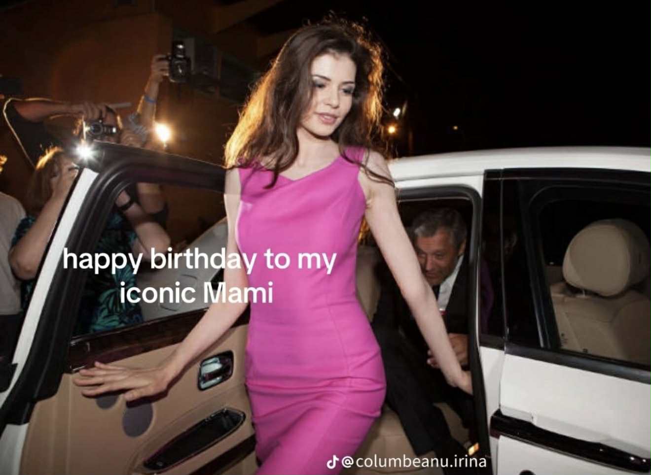 Imagini nevăzute până acum cu Monica Gabor, care a împlinit 38 de ani. Irina Columbeanu, fiica ei, le-a făcut publice