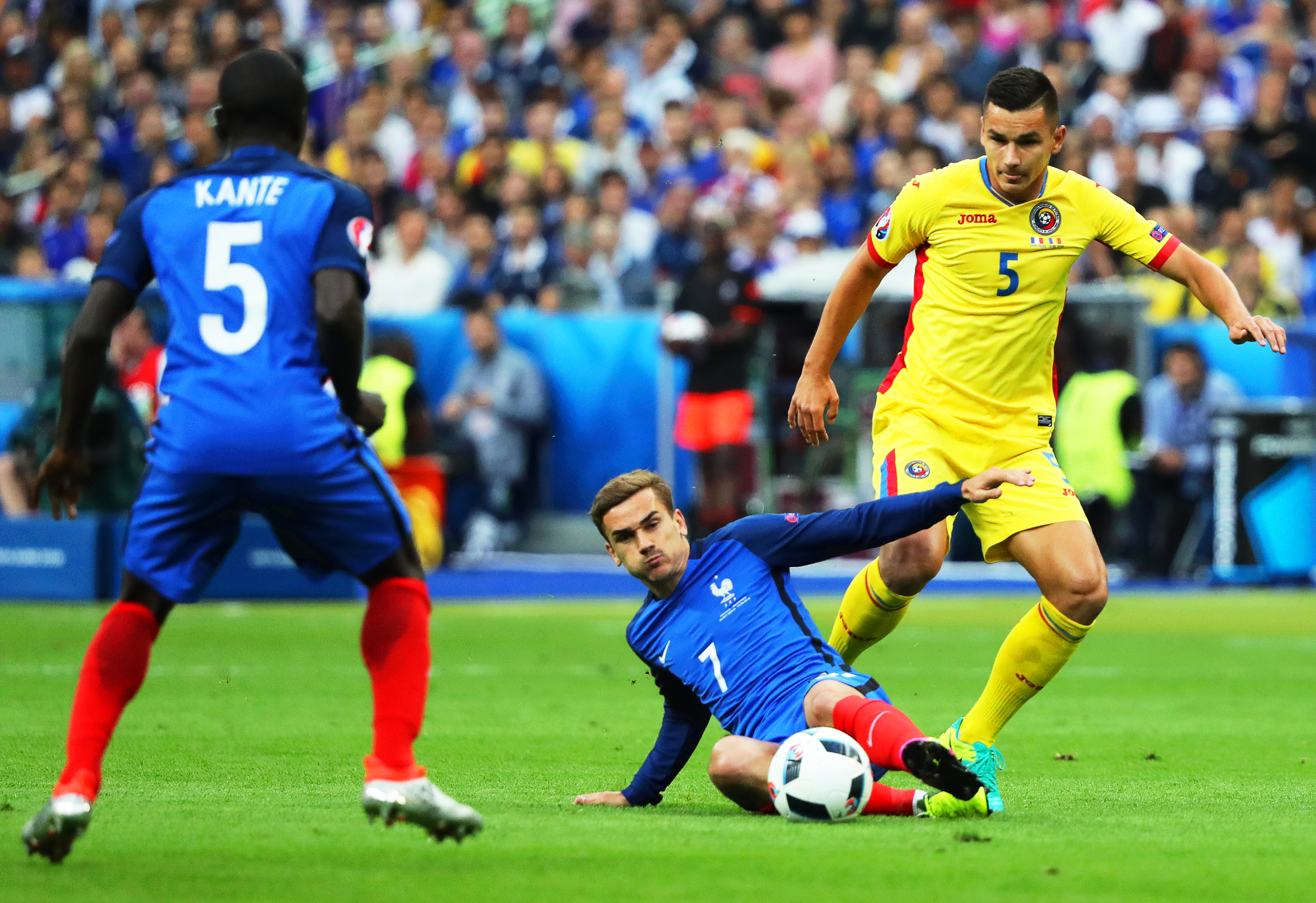 România-Franța 1-2 / LIVE BLOG. Eșec nedrept! Noi am fost Legiunea Franceză! Ne-au ucis în 89! | FOTO&VIDEO