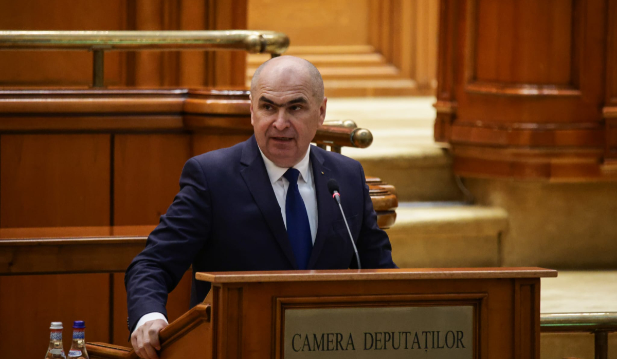 Ce le-a spus Ilie Bolojan parlamentarilor, înainte de votul pentru moțiunea de cenzură depusă de PSD și AUR: „Această moțiune este mincinoasă, cinică și artificială”