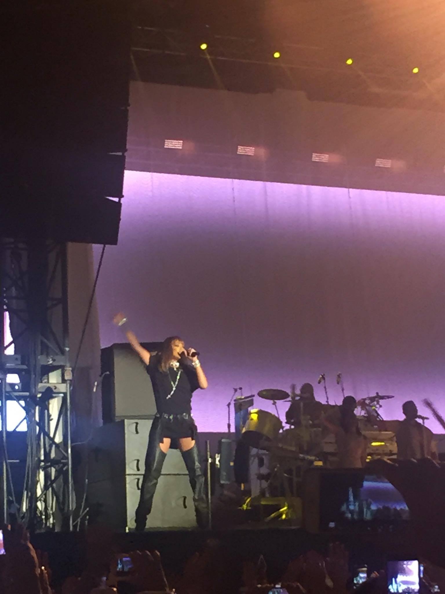UPDATE | Rihanna a cântat la București, dar la final fanii au fost dezamăgiți. Cum s-a terminat concertul | FOTO