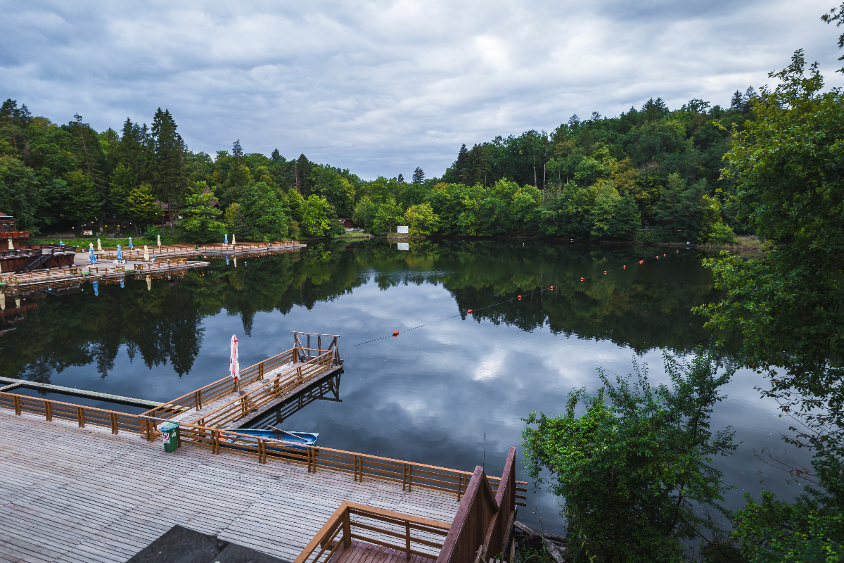 Cât costă vacanța de Crăciun 2025 și de Revelion 2026 în România. Ce caută turiștii și ce buget alocă pentru sărbătorile de iarnă