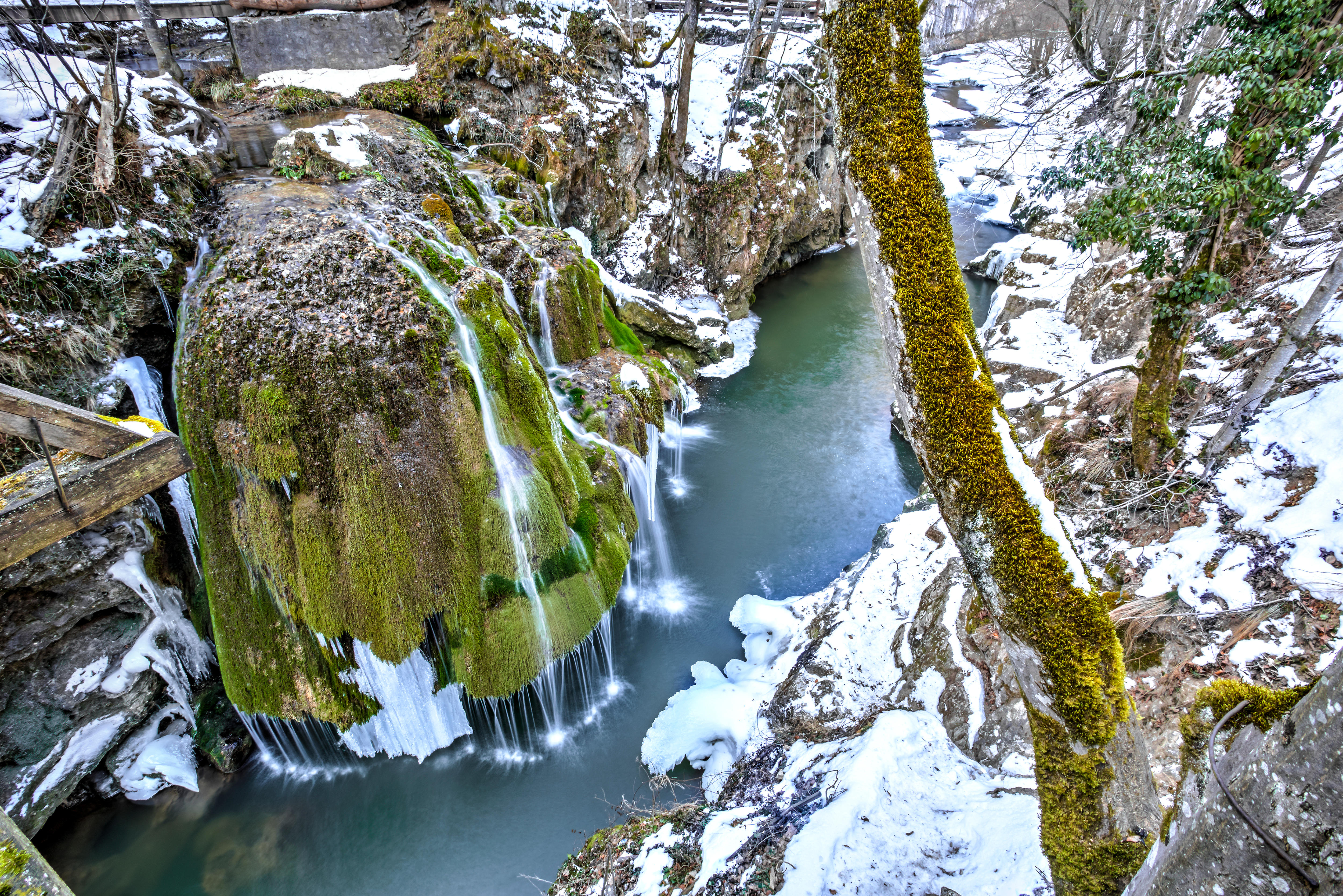 Cascada Bigăr s-a prăbușit. Ce spun autoritățile