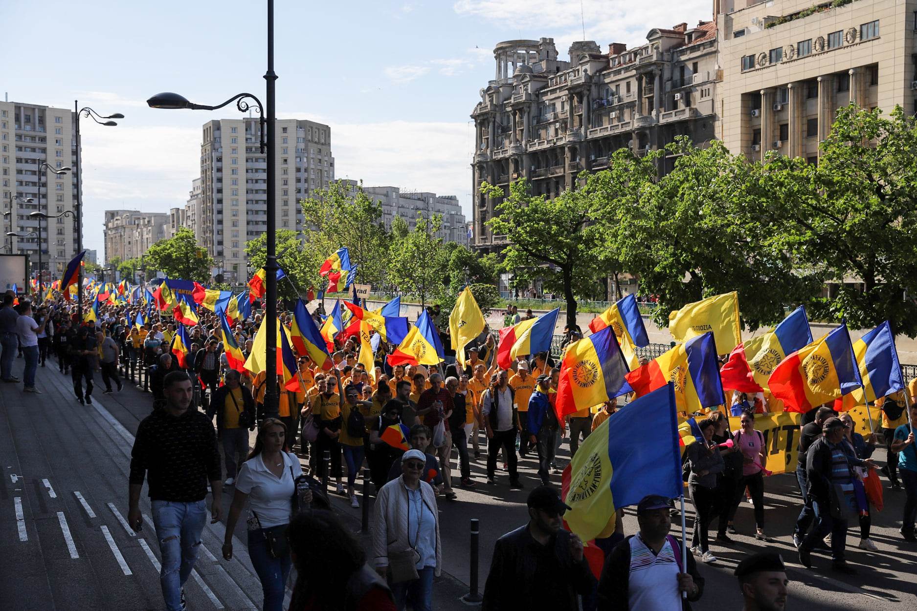 REPORTAJ. Protest AUR în București. Ce s-a strigat și cum s-a derulat manifestația