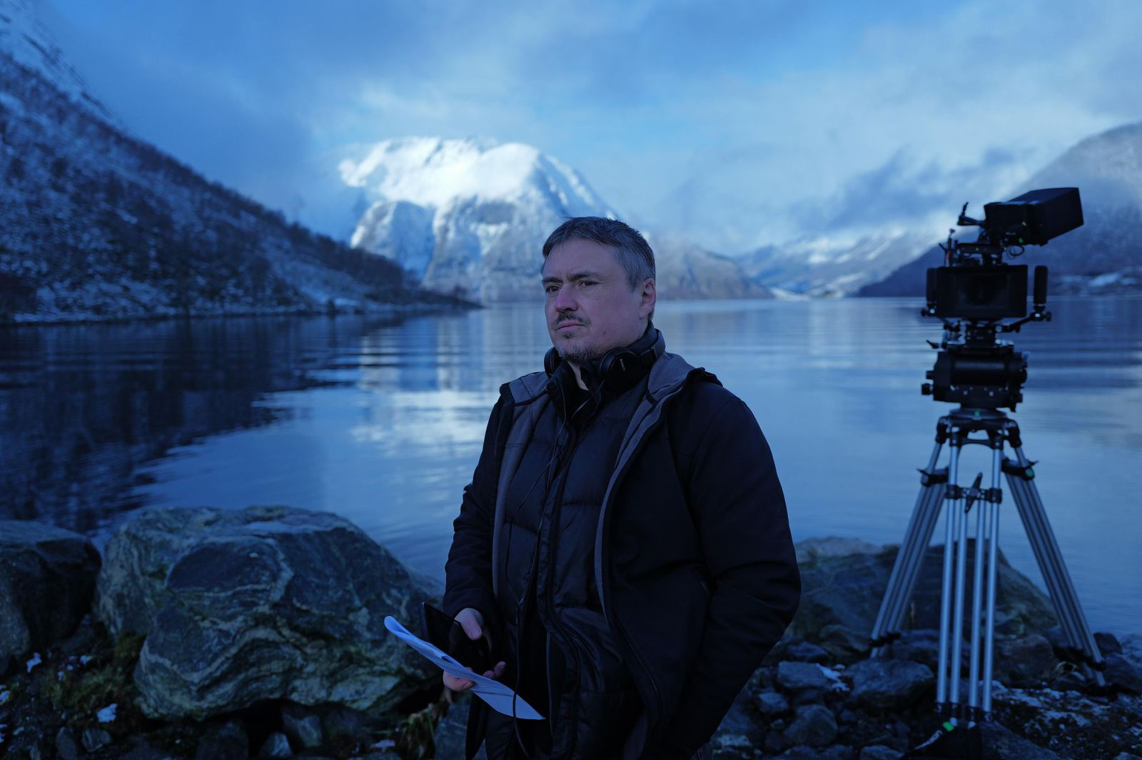Zeci de mii de români s-au dus în prima zi să vadă „Fjord”, filmul lui Cristian Mungiu câștigător la Cannes. Vânzări-record în 53 de orașe din țară