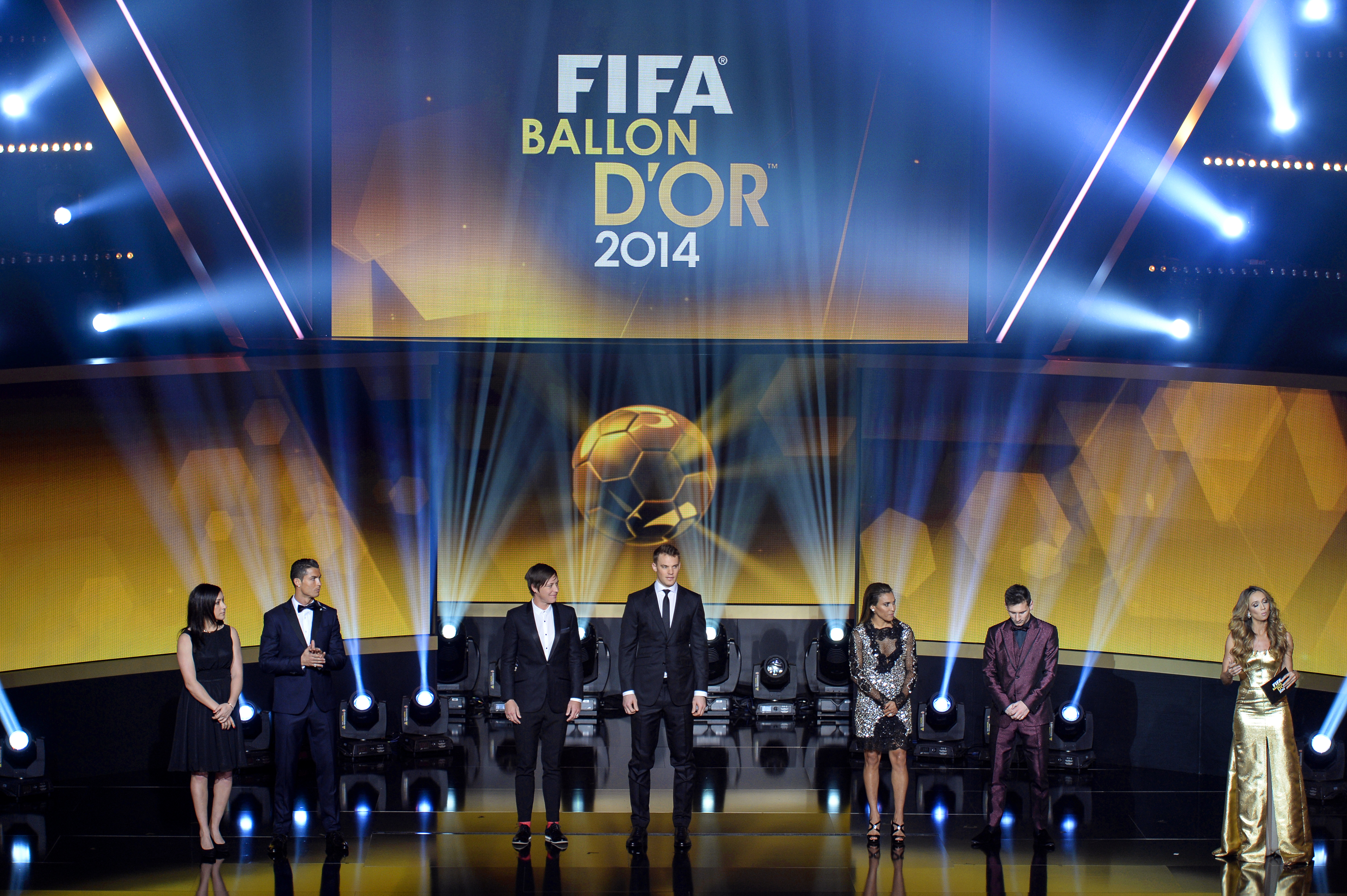 Ronaldo a câștigat ”Balonul de aur”, Sergio Ramos e ”Balonul eleganței”. Ce spun hairstyliștii și visagiștii!