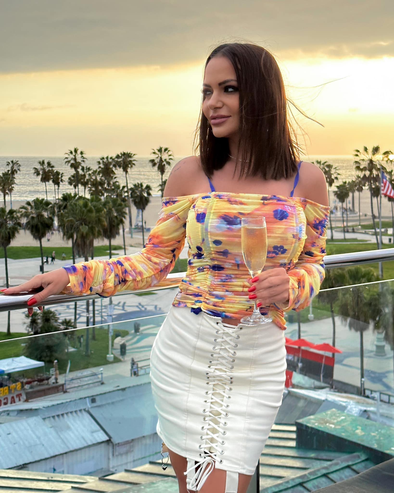 Cum a apărut Andreea Antonescu pe o stradă din Los Angeles