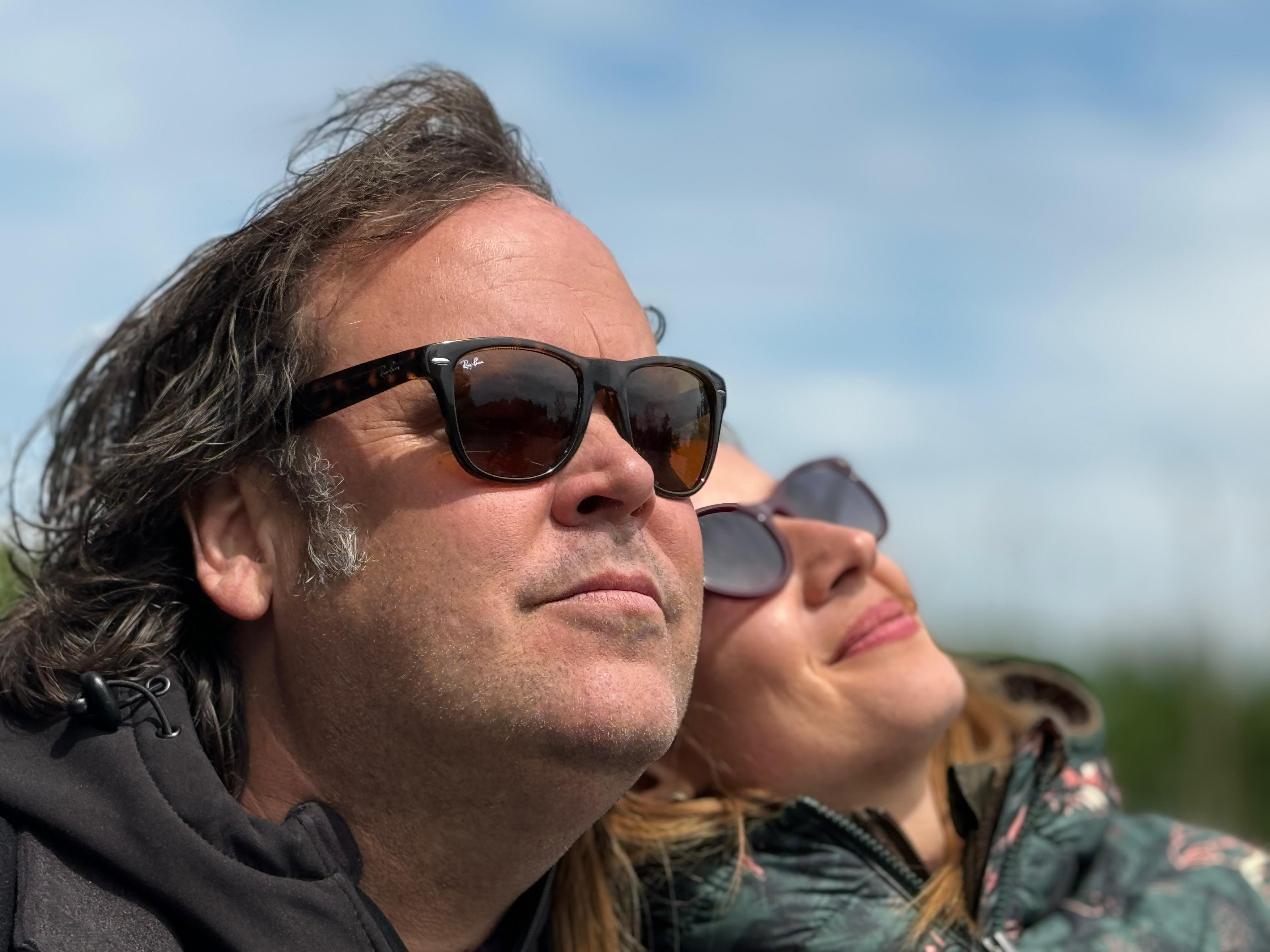 Charlie Ottley, jurnalistul britanic care trăiește într-un sat din Brașov: „Dacă România ar înceta să mai fie o țară europeană, mi-ar fi foarte greu să rămân”