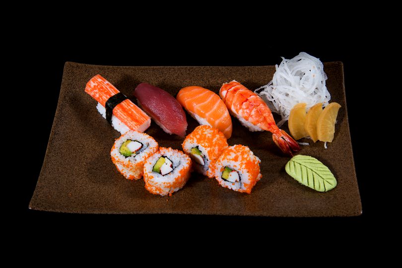 Un bătrân din Coreea de Sud a rămas fără brațul stâng, după ce a mâncat sushi