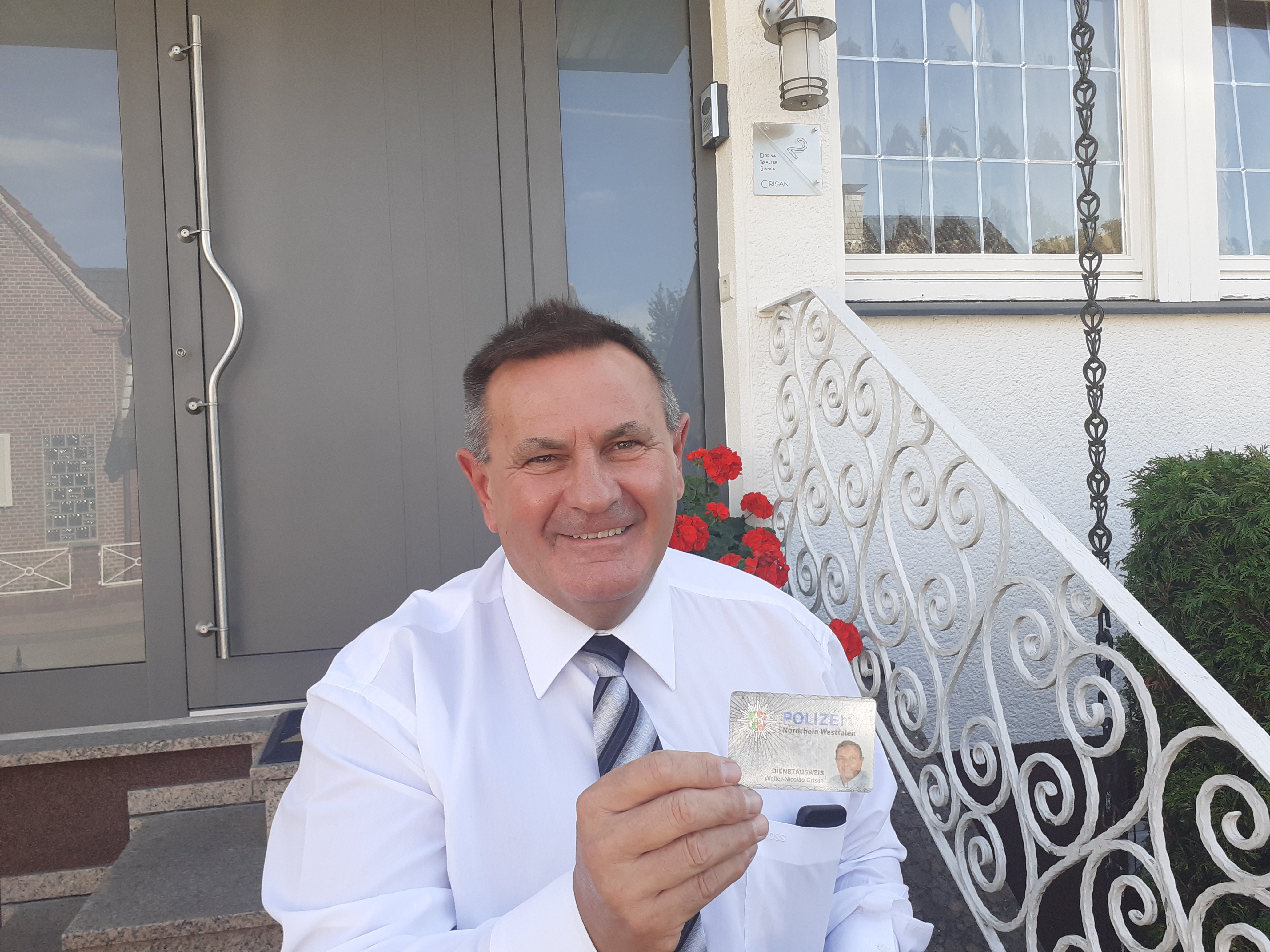Golgota imigrantului. Era director când a decis să plece în Germania: ”Am dormit în parcări și primii bani i-am câștigat săpând grădina unui fost subaltern din România”