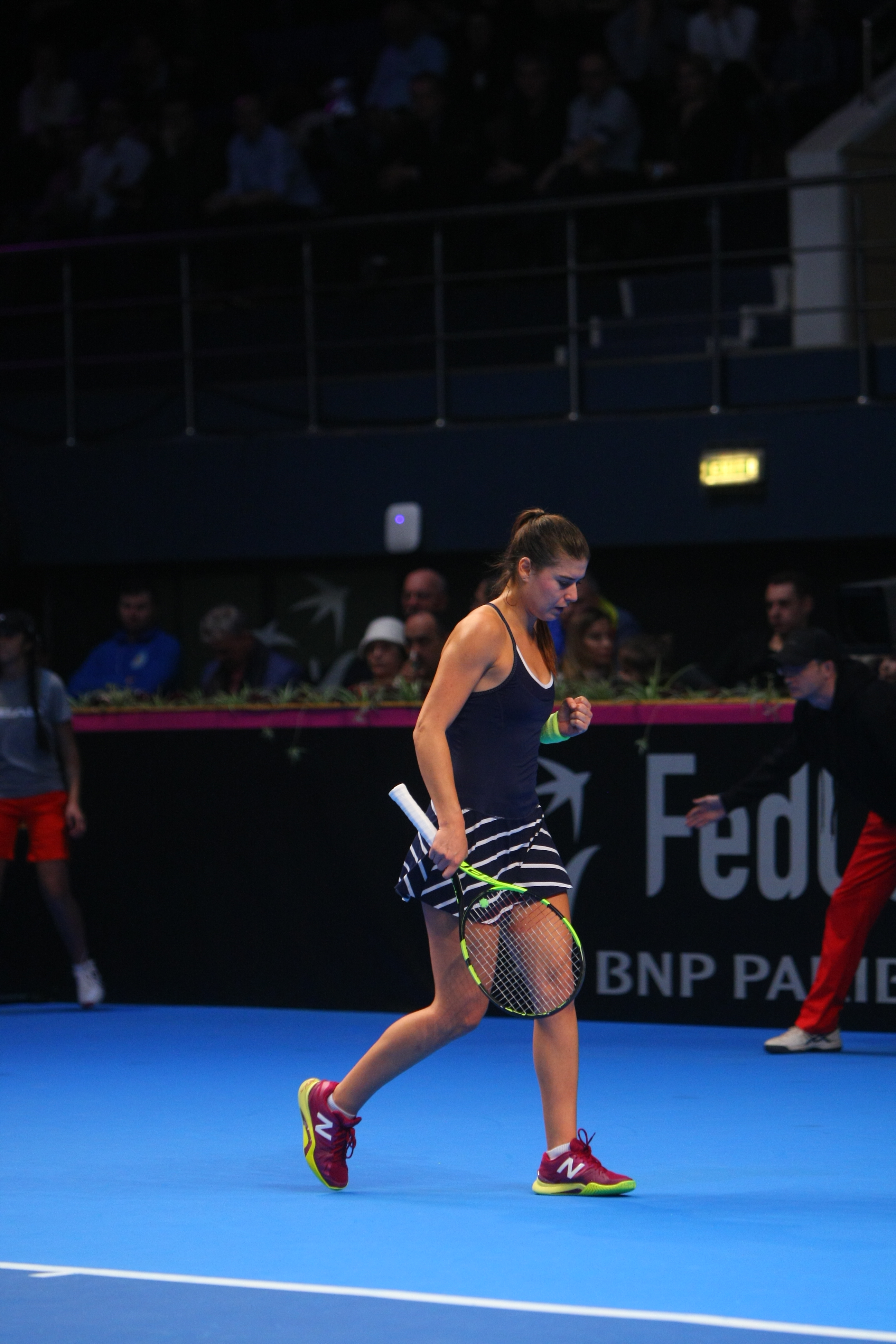România a fost învinsă de Belgia, în primul tur al Grupei Mondiale II din Fed Cup. Irina Begu a jucat la simplu, dar a pierdut în setul decisiv. Reacții  | FOTO & VIDEO
